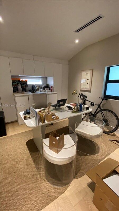 Foto del edificio - 1277 SW 19th St