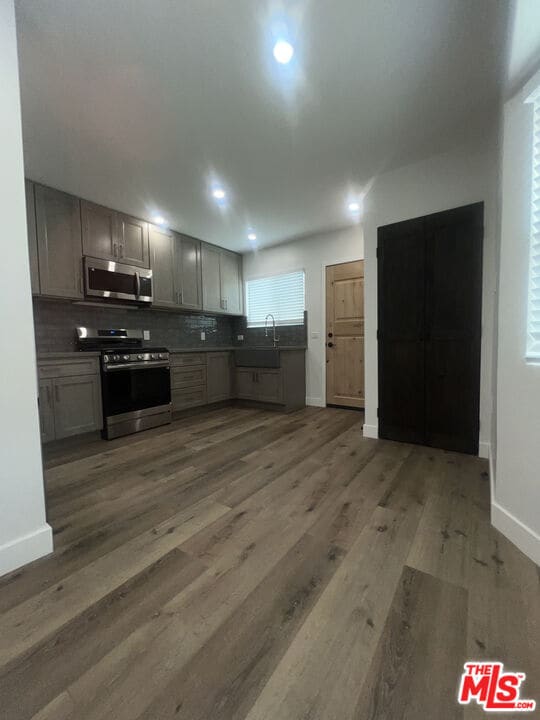 Building Photo - 3543 Homeland Dr