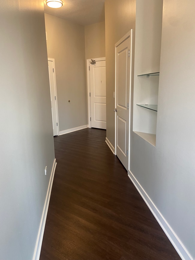 Foto del edificio - 316 W Erie St