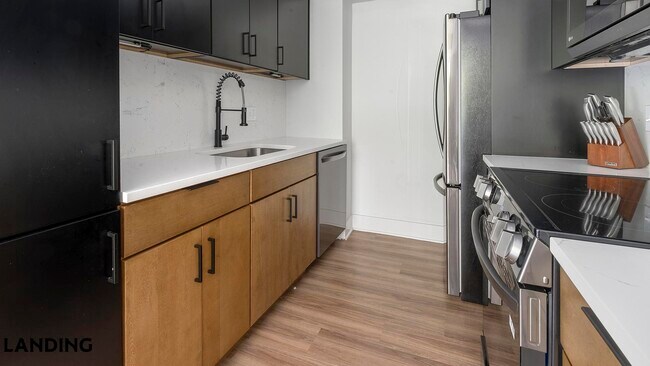 Foto del edificio - 1550 Clarendon Blvd