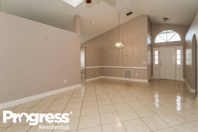 Foto del edificio - 3109 Dellcrest Pl