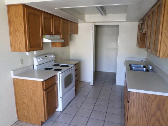 Building Photo - 69th Drive
