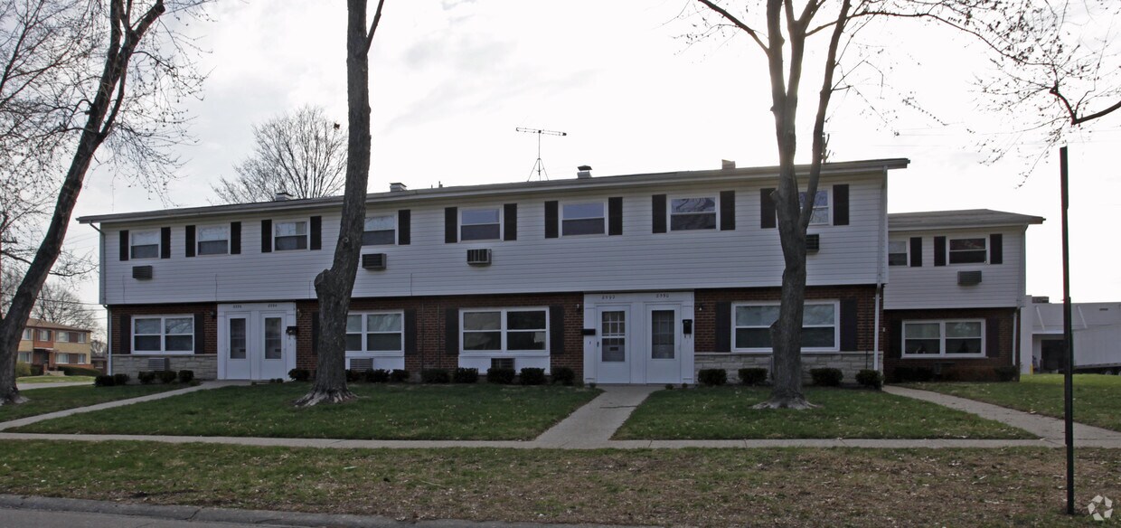 Foto del edificio - 8588-8598 Cottonwood Dr