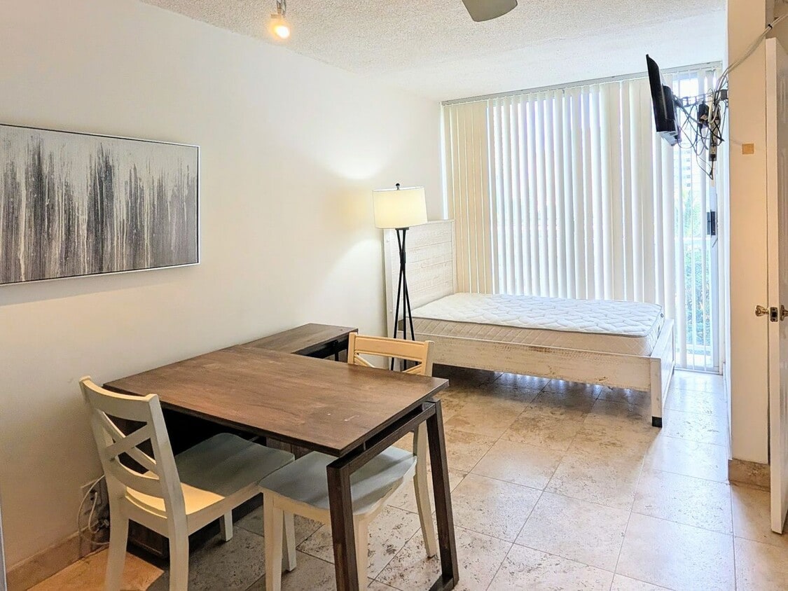 Primary Photo - Furnished or Unfurnished Studio with Utili...