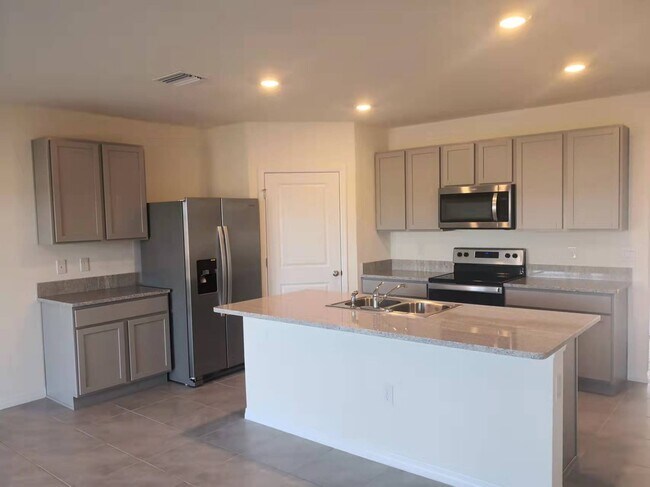 Building Photo - 31479 Penny Surf Loop
