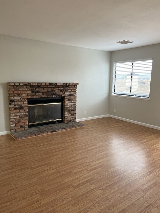 Primary Photo - Please contact Vaughn Realty to set up an ...