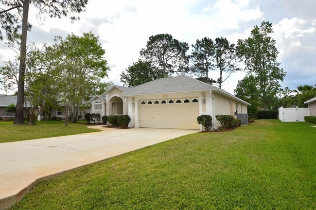 Building Photo - 120 Wood Haven Dr