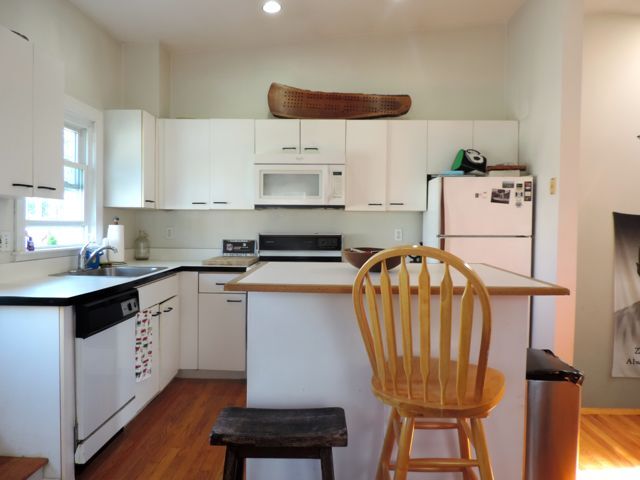 Building Photo - 9 Vinton St