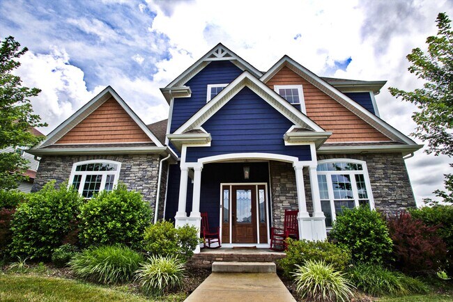 Foto del edificio - Fantastic Location! Don't Miss This!