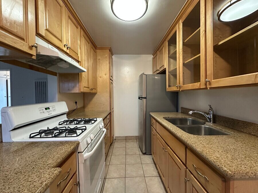 Foto principal - 17 Thornton Ave