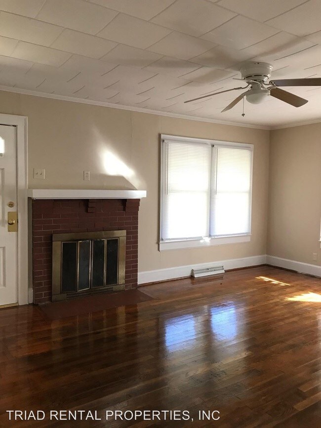 Foto del edificio - 3 br, 1 bath House - 842 CENTER STREET