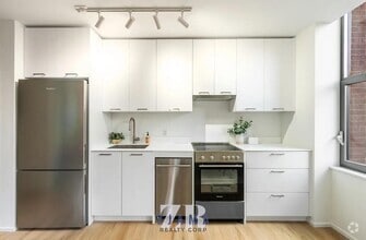 Building Photo - 955 Sterling Pl
