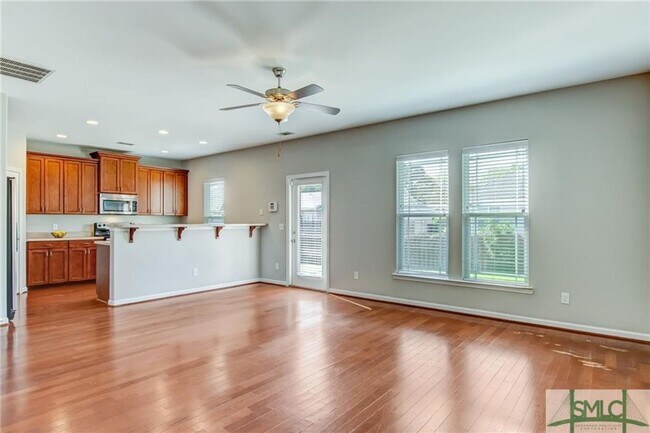 Foto del edificio - Home in Bradley Pointe