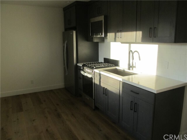 Foto del edificio - 463 N Olive St