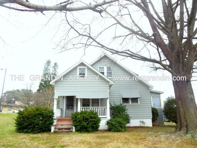 Photo - 142 Horner Ln House