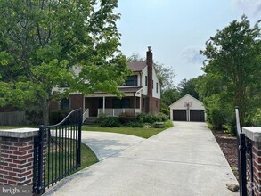 Building Photo - 4016 Trapp Rd