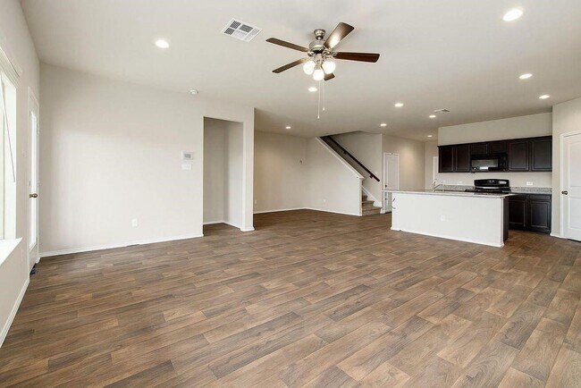 Foto del edificio - 15422 Massey Frst Dr