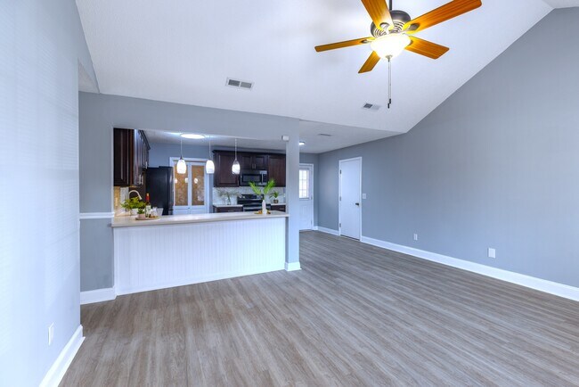 Foto del edificio - 203 Monroe Ave