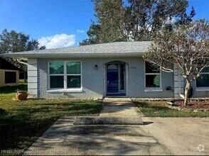 Building Photo - 4702 Mercado Dr