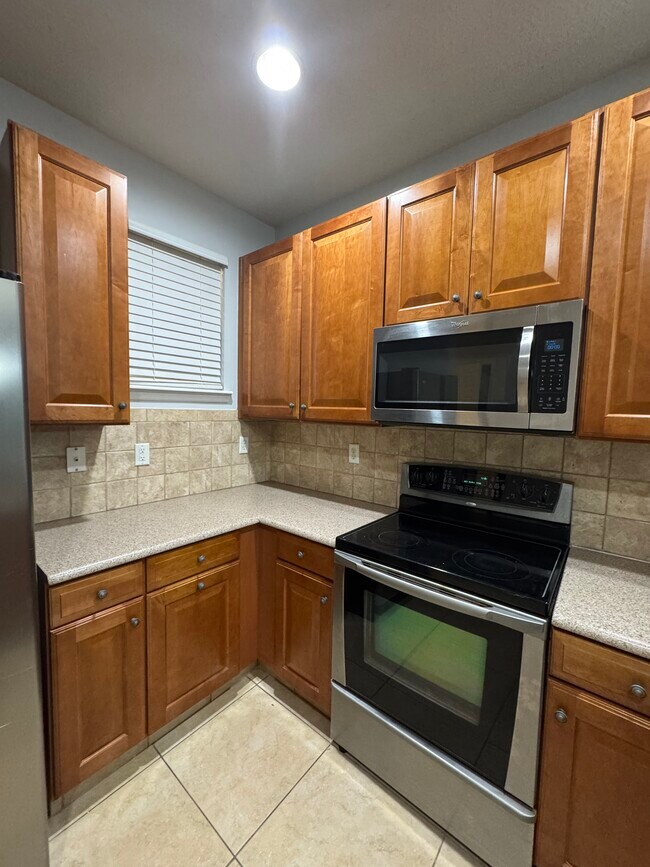 Foto del edificio - 2391 White Sands Dr