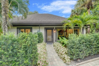Building Photo - 2735 Polo Island Dr