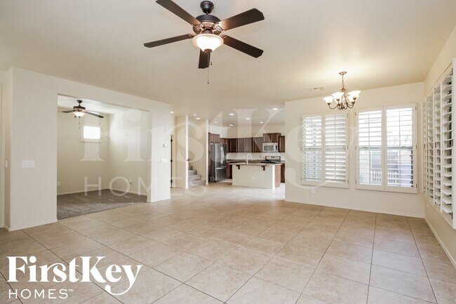 Foto del edificio - 3441 S Jacana Ln