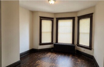 Building Photo - 1209 N 16th St