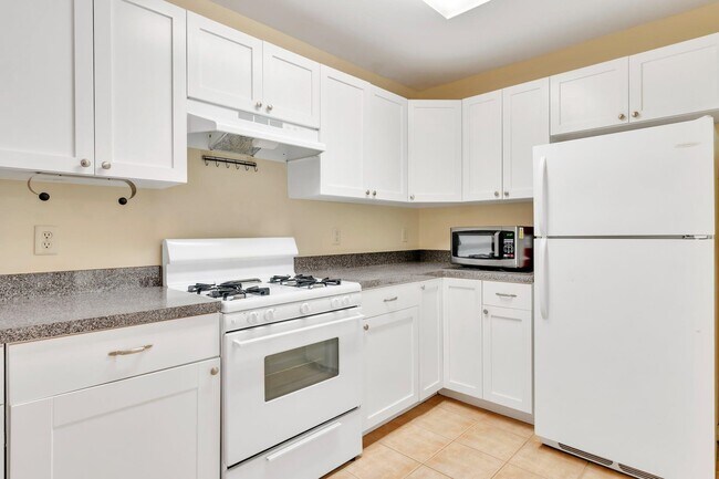 Foto del edificio - 527 M.L.K. Drive