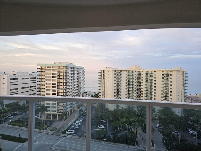 Foto del edificio - 3800 S Ocean Dr