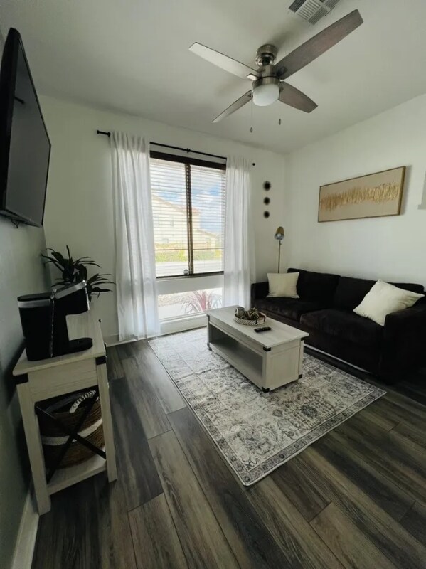 Foto del edificio - 31119 Calle Cercal