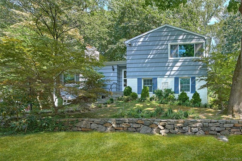 Foto principal - 415 Pinebrook Blvd