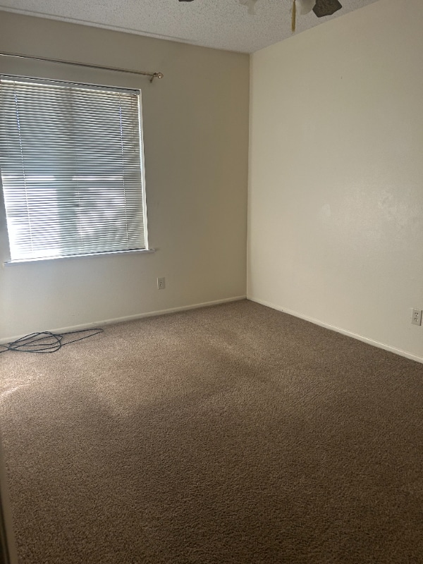 Building Photo - 2601 N Kentucky Ave