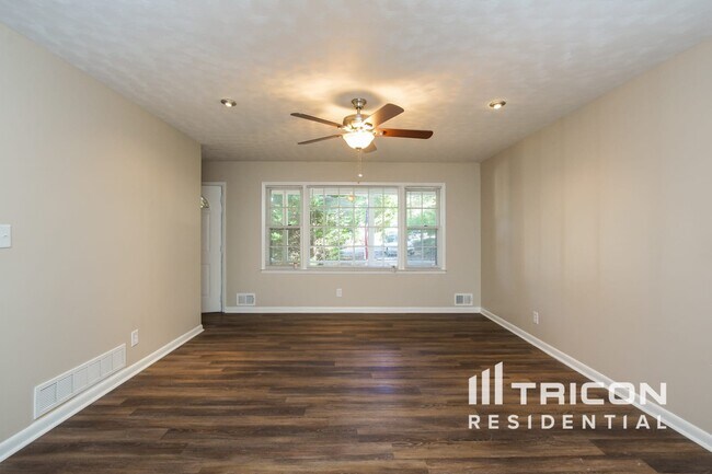 Foto del edificio - 3394 Kenland Rd SE