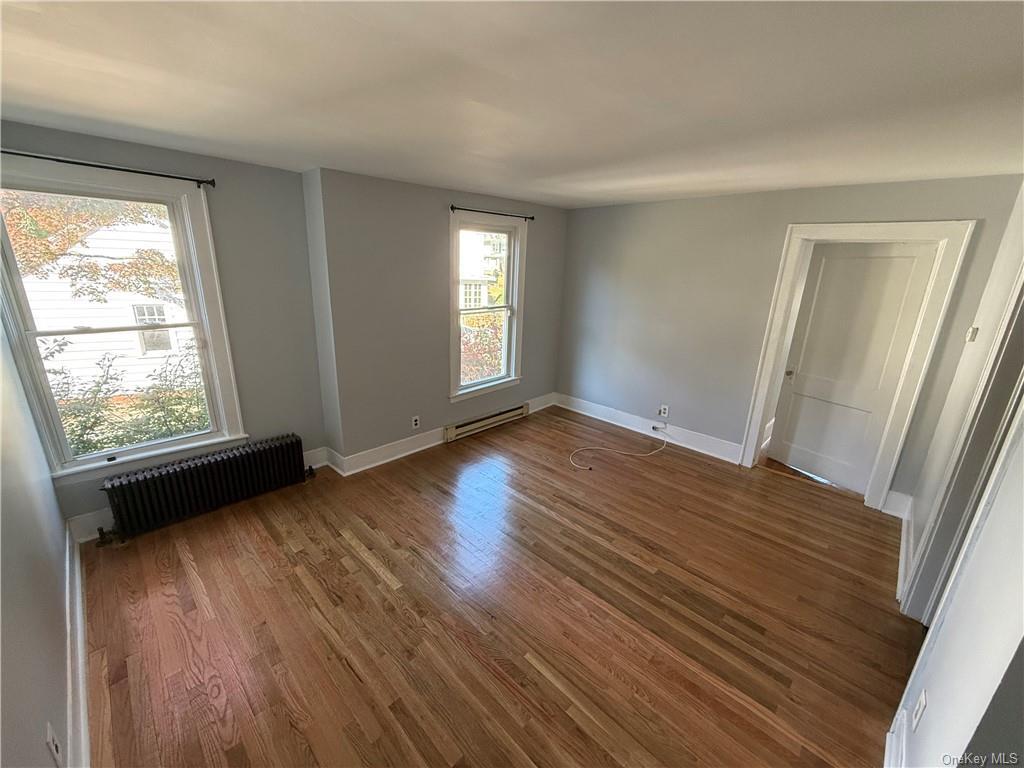 Primary Photo - 130 Hooker Ave