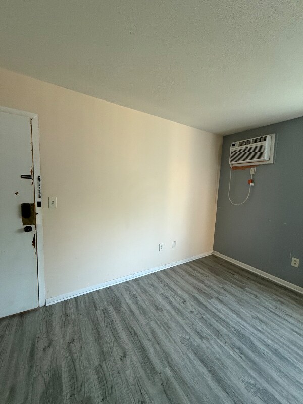 Foto del edificio - 280 Winifred St W