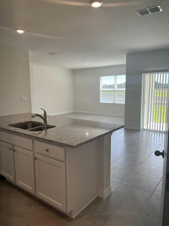 Foto del edificio - 1829 Red Rock Rd