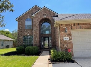 Building Photo - 4806 Lakefront Terrace Ct