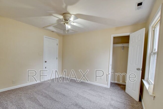 Building Photo - 2808 Arcadia Ave