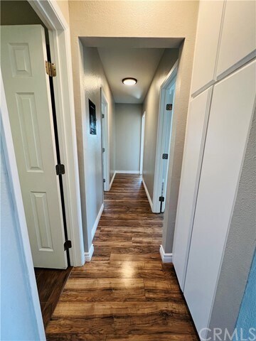 Foto del edificio - 424 E 17th St