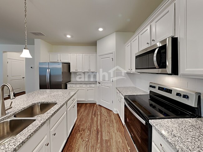 Foto del edificio - 732 Callan Ct