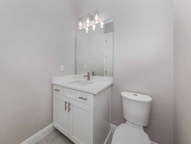 Building Photo - 1760 Lugano Cir