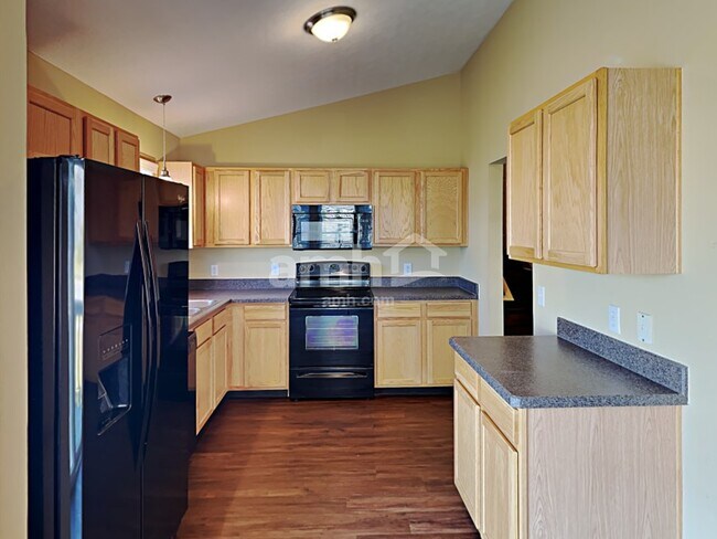 Foto del edificio - 818 Bent Oak Dr