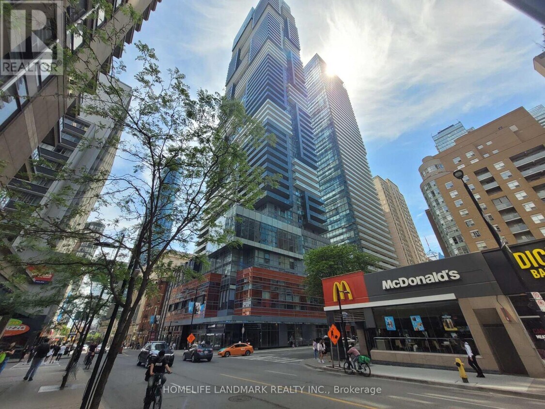 Photo principale - 7-917 Grenville St