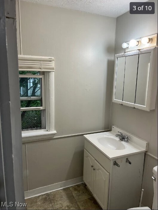 Building Photo - 851 Forrest Dr