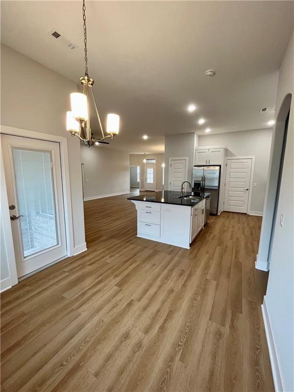 Building Photo - 1545 N Dawes St