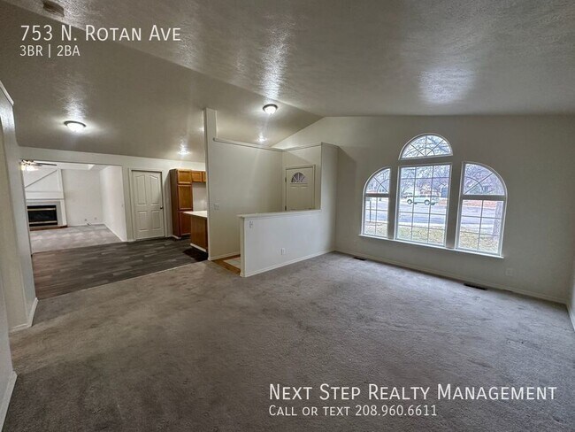 Foto del edificio - 3 Bed 2 Bath with RV Parking - Meridian