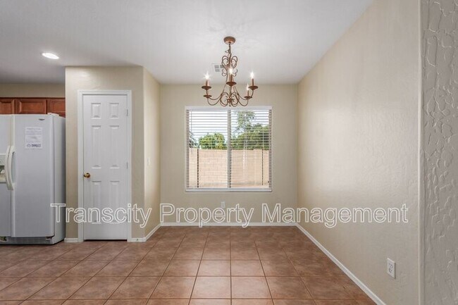 Foto del edificio - 4189 S Rim Rd