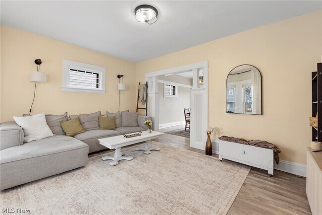 Building Photo - 3451 W 137th St