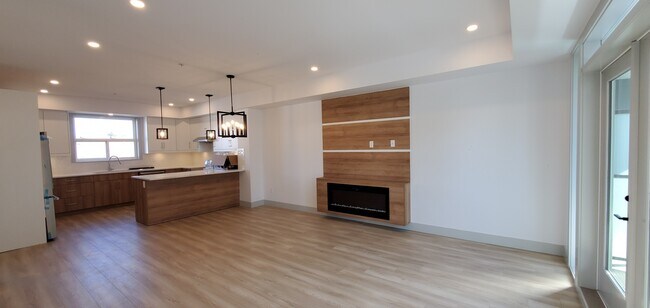 Photo du bâtiment - 46545-46545 Brooks Ave