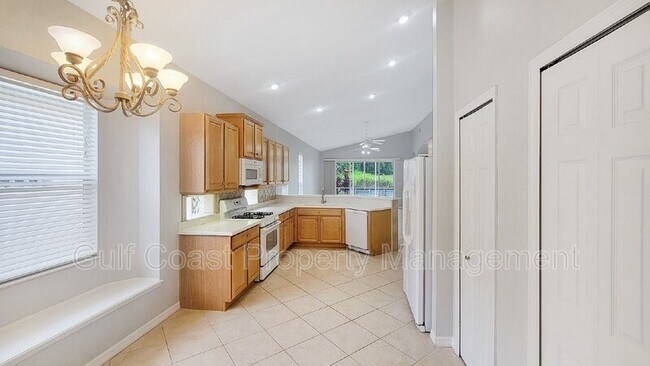 Building Photo - 6055 Wingspan Way